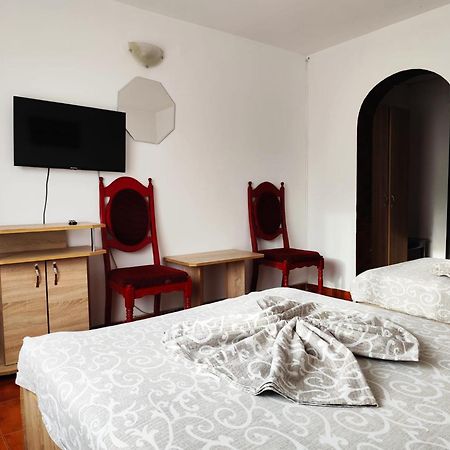 Hotel Orizont Sučava Exteriér fotografie